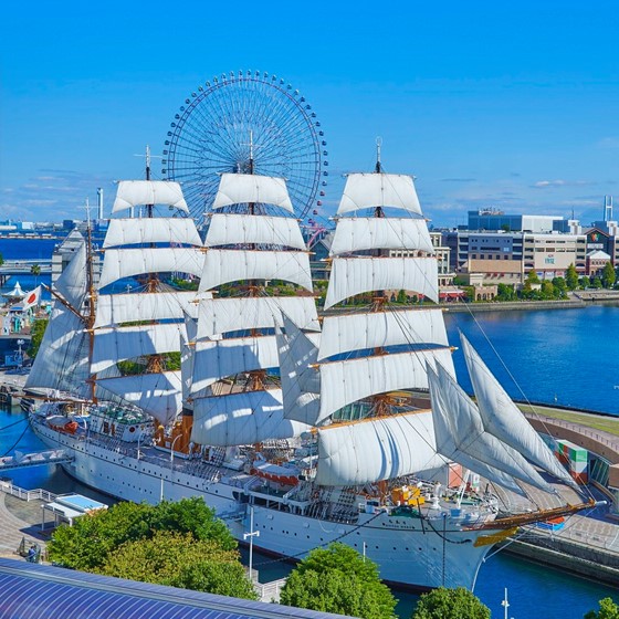 La vela de la exposición de la vela total de Nippon-Maru, El barco es la decoración llena