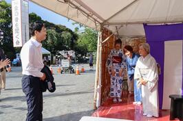 Visité «la reunión que oyó el sonido del 58o insecto de Nishi-ku»